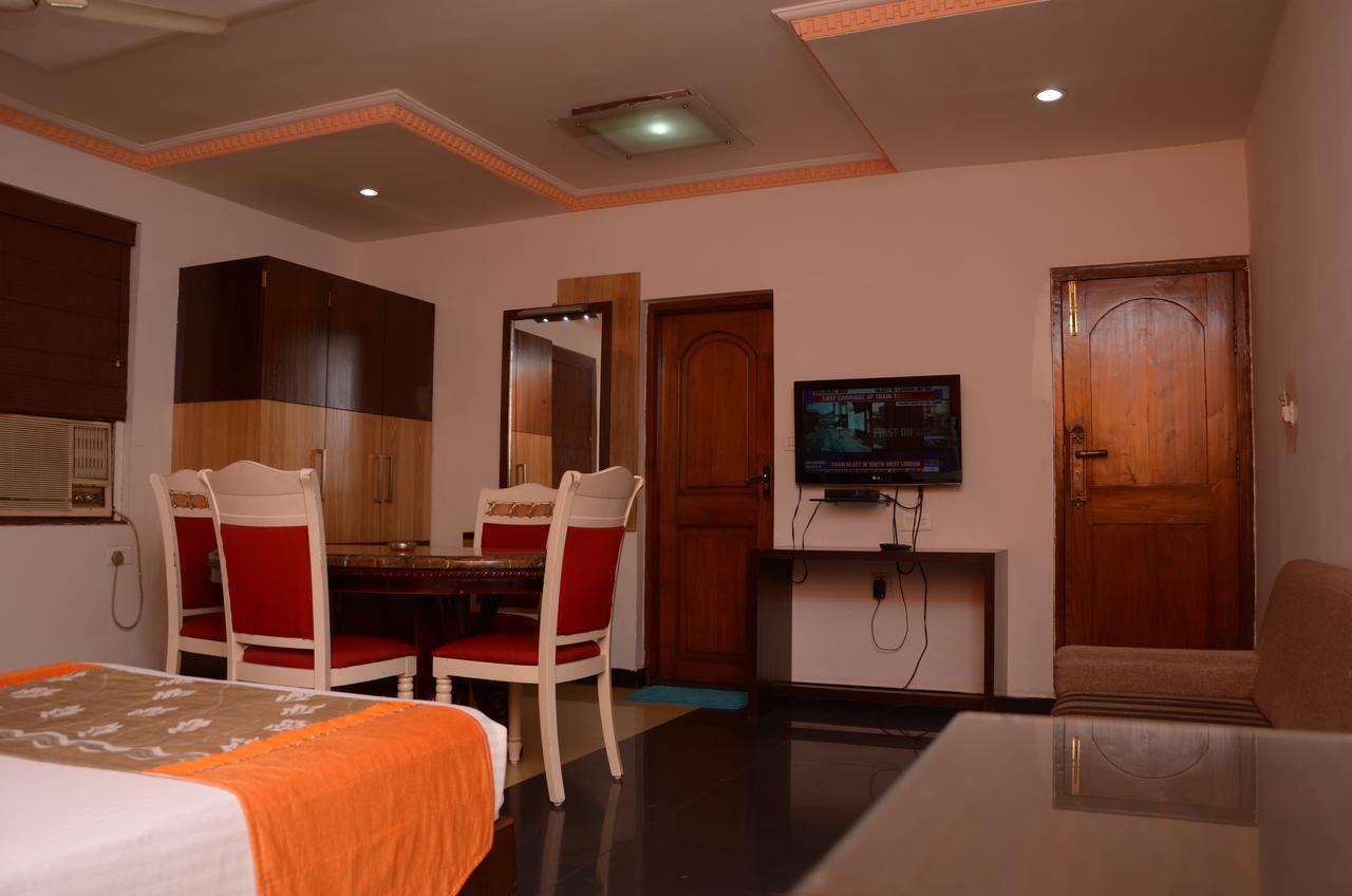 Hotel Rahul Deluxe Nagpur Dış mekan fotoğraf