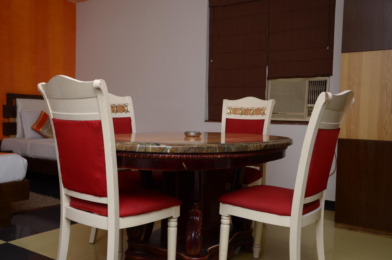 Hotel Rahul Deluxe Nagpur Dış mekan fotoğraf