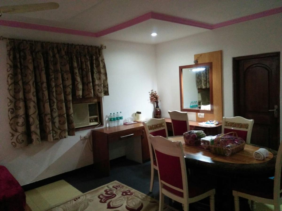 Hotel Rahul Deluxe Nagpur Dış mekan fotoğraf